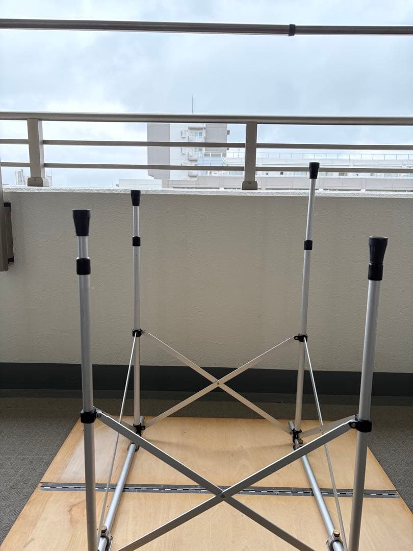 ヤマコウ期の  peak アジャスタブル フォールディングテーブル