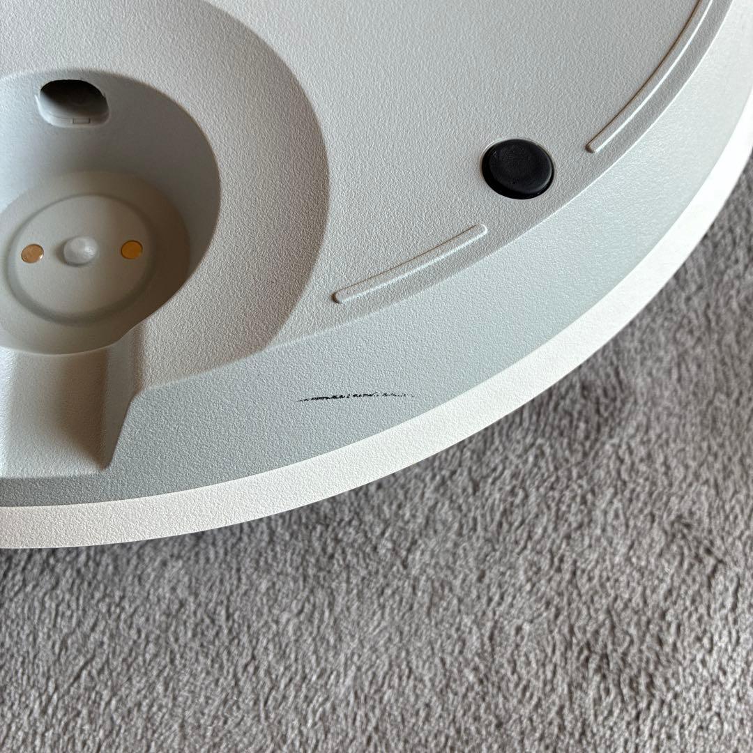 バルミューダ　EGF-1550-WG White/Gray