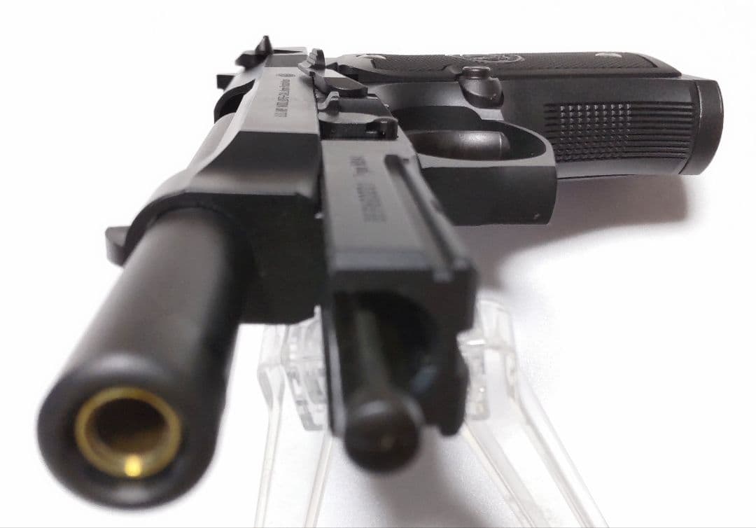 《蔵出し美品》東京マルイM9A1ガスブローバック 完動品 ベレッタの矢ロゴに注目