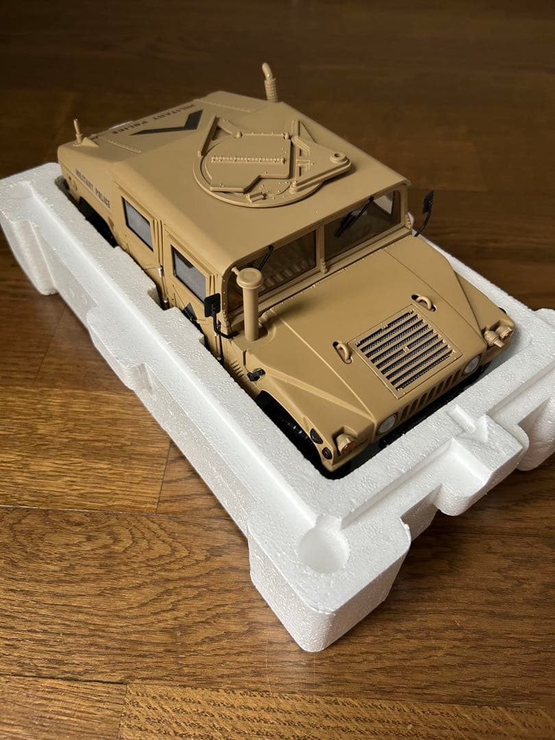 EXOTO 1/18 Hummer Thunder Trac エグゾト ハマー