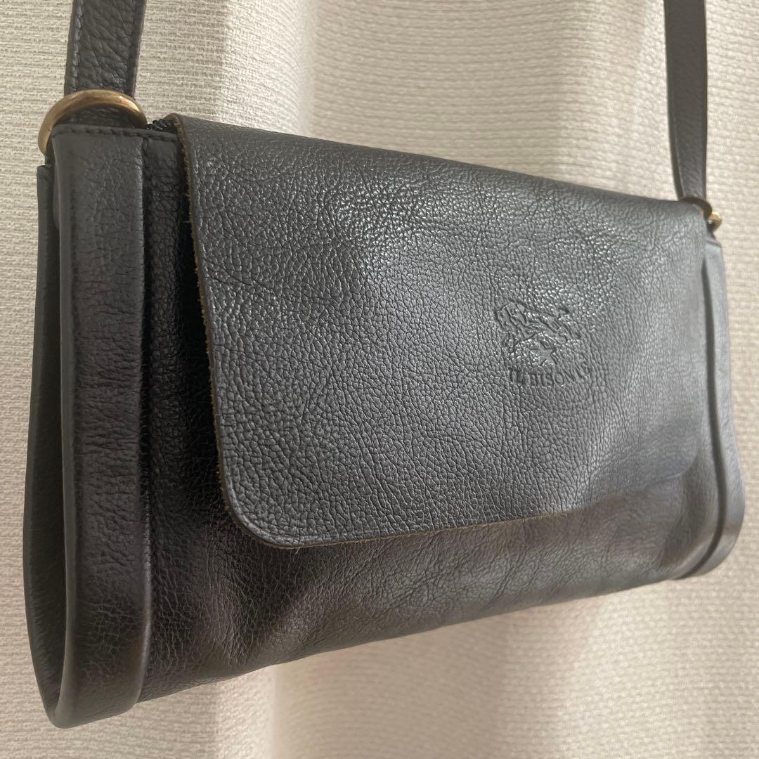 イルビゾンテ　クロスボディバッグ　黒