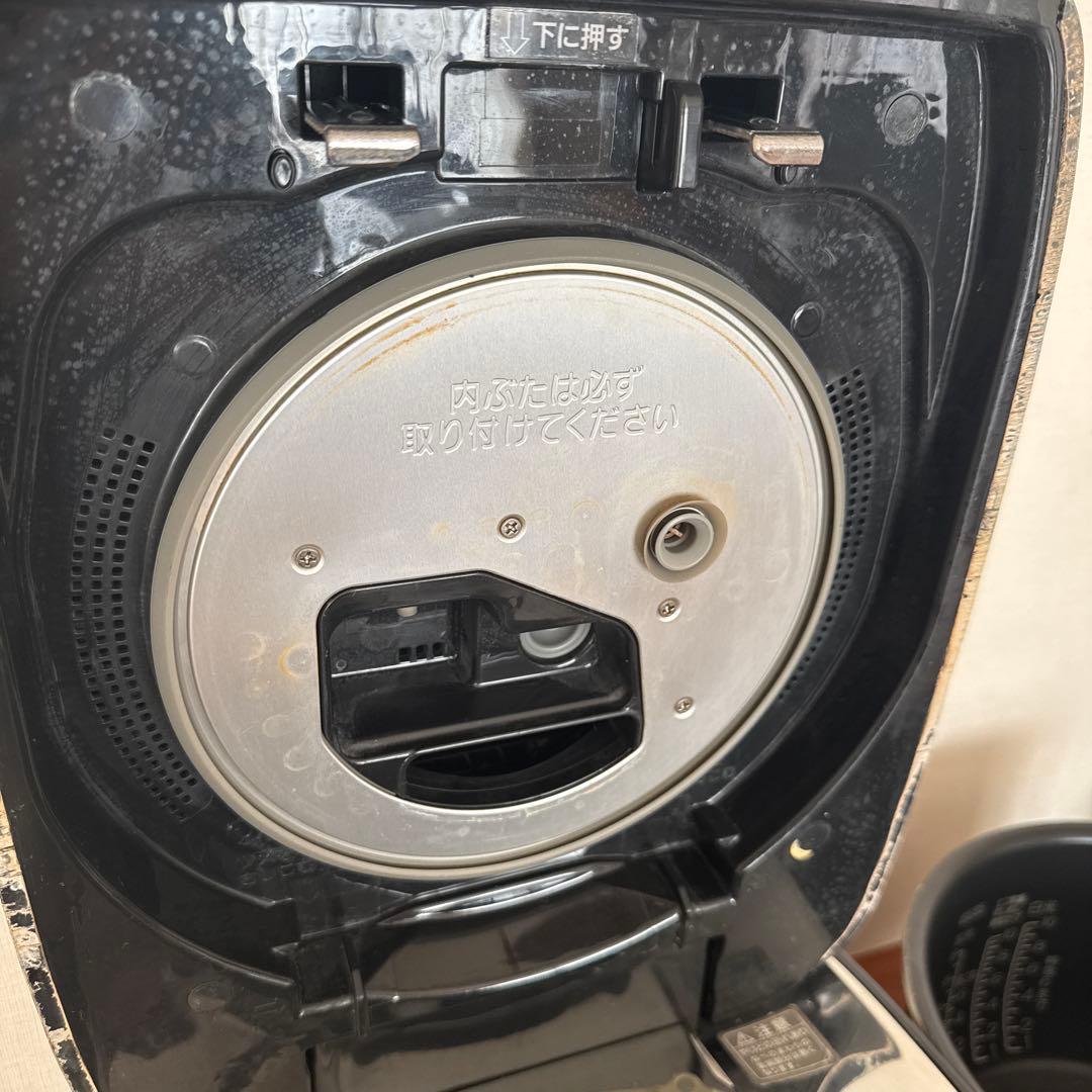 ⭐️さちです⭐️象印　炊飯器 炎舞炊き NW-KB18 10合炊き　一升炊き