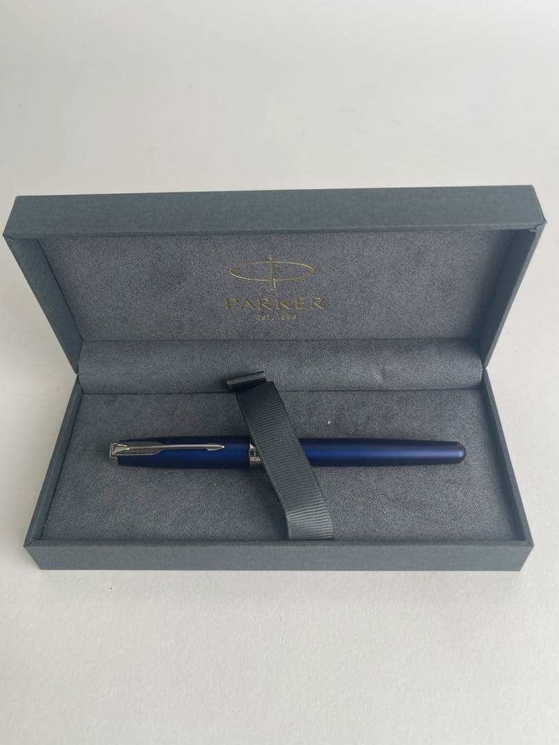 【新品】PARKER パーカー万年筆 1950886 インクカートリッジ付き