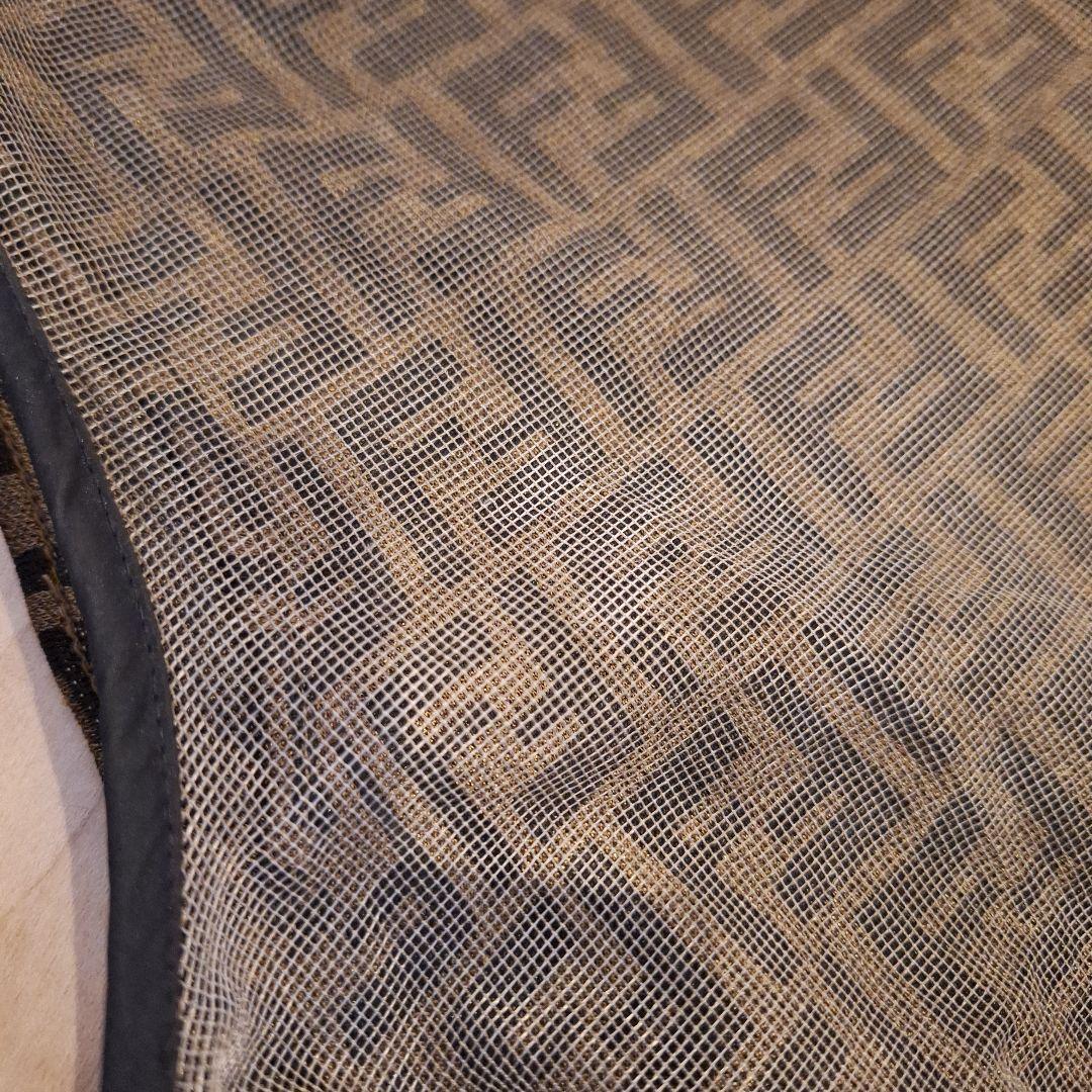 FENDI　フェンディ　メッシュタンクトップ　ノースリーブ　ズッカ柄　イタリア