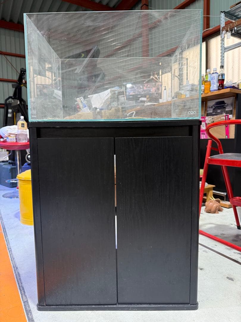 【引き取り限定】ADAガラス水槽 600×300×360H 純正バックスクリーン