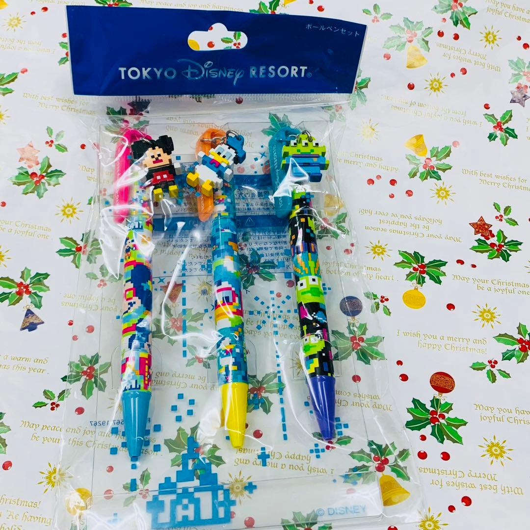 ディズニーリゾート ボールペンセット 3本　ミッキー　ドナルド　エイリアン