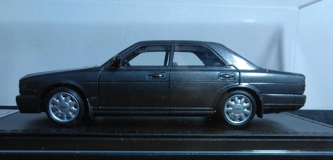 日産グロリアY32グランツーリスモ　ミニカー
