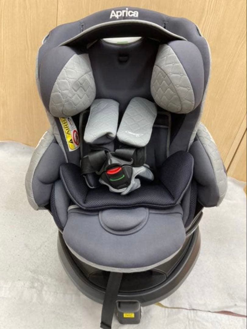 isofixフラディアグロウ アップリカ