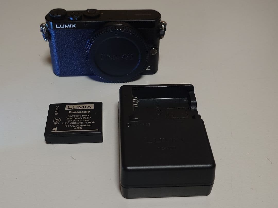 【極美品】LUMIX DMC-GM1 1600万画素 ボディ 最小・最軽量