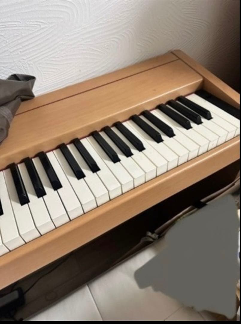 ※直渡しのみ※ 電子ピアノ Roland f-90