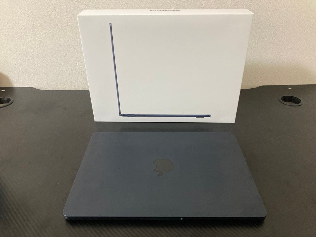 M2 MacBook Air 2022 13インチ ミッドナイト 256GB