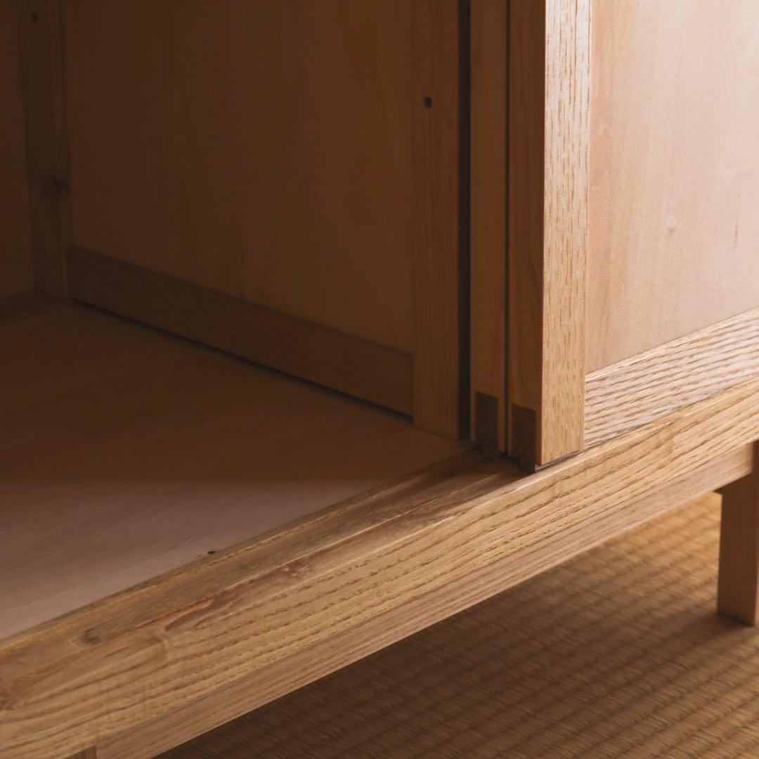pey　栗の引き戸キャビネット