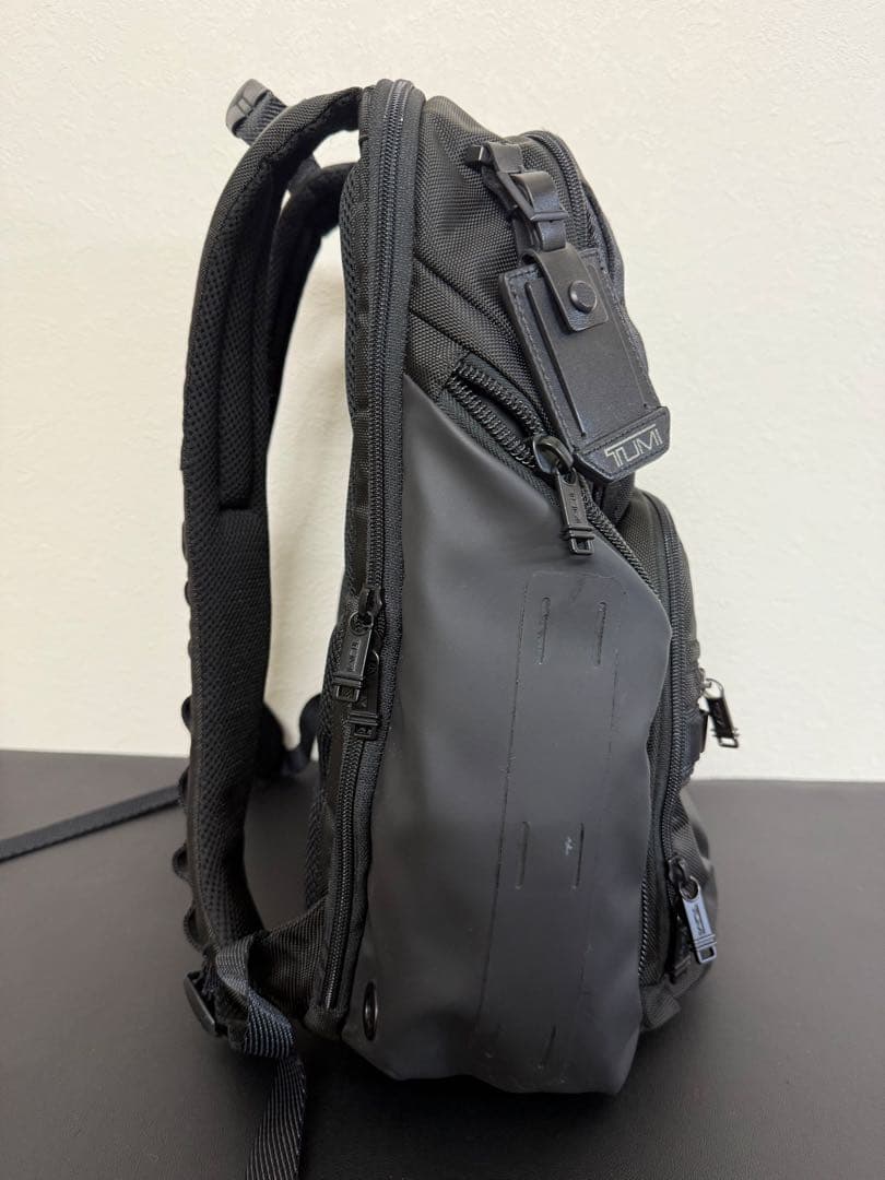 TUMI ALPHA 3 ブラックビジネスリュック