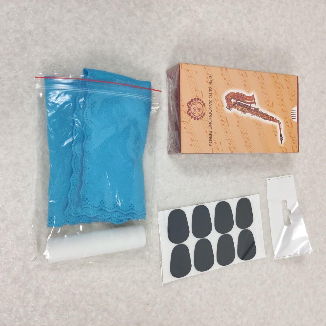 【美品】アルトサックス 初心者セット 付属品多数 すぐ始められる 入門用