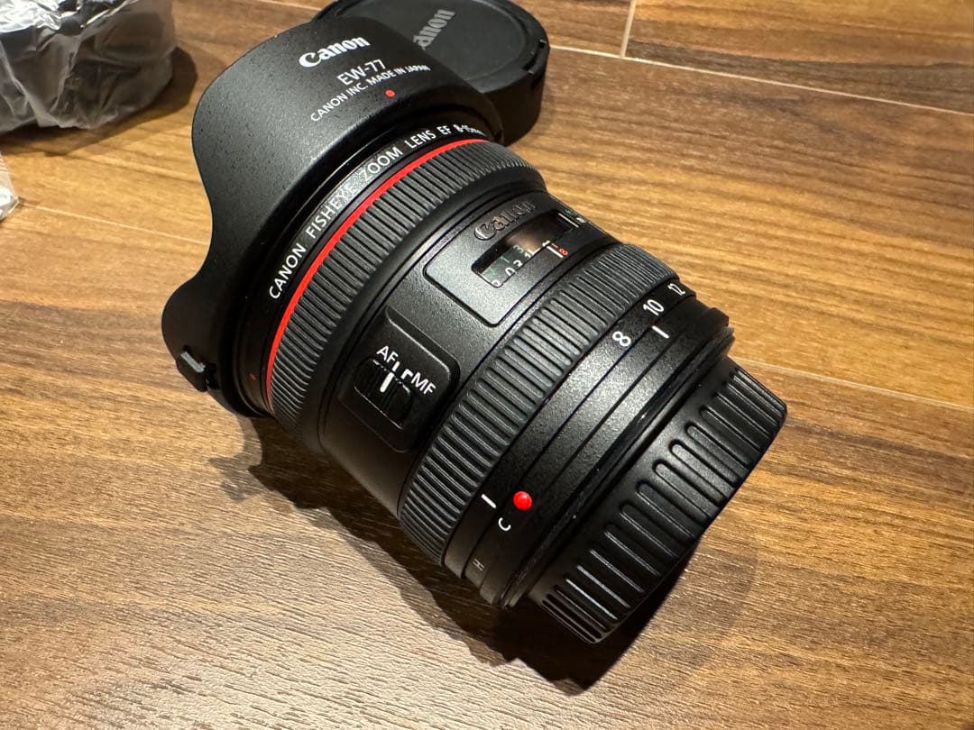 新品　Canon EF 8-15mm f/4L Fisheye USM