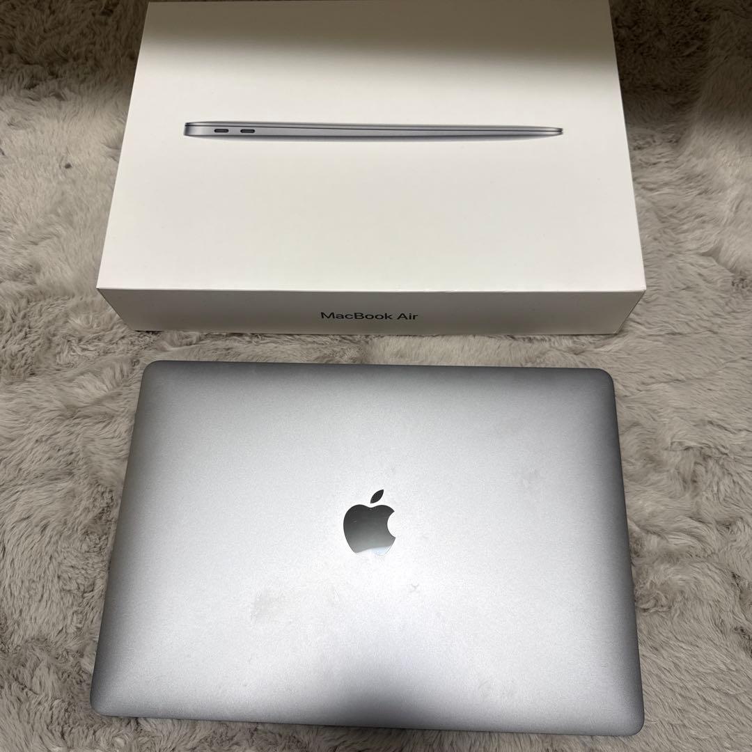 Apple MacBook Air 13インチ