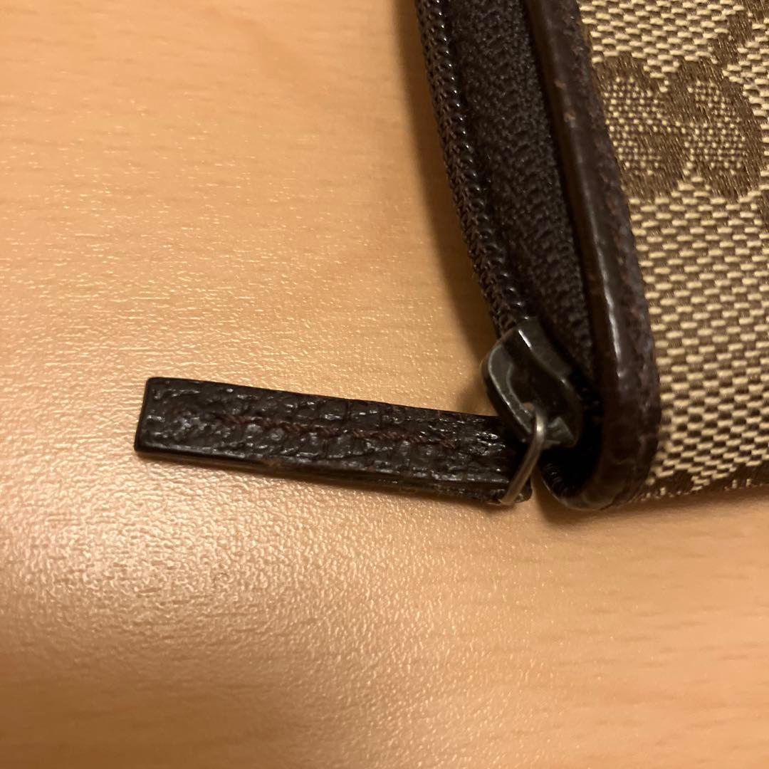 GUCCI ケース