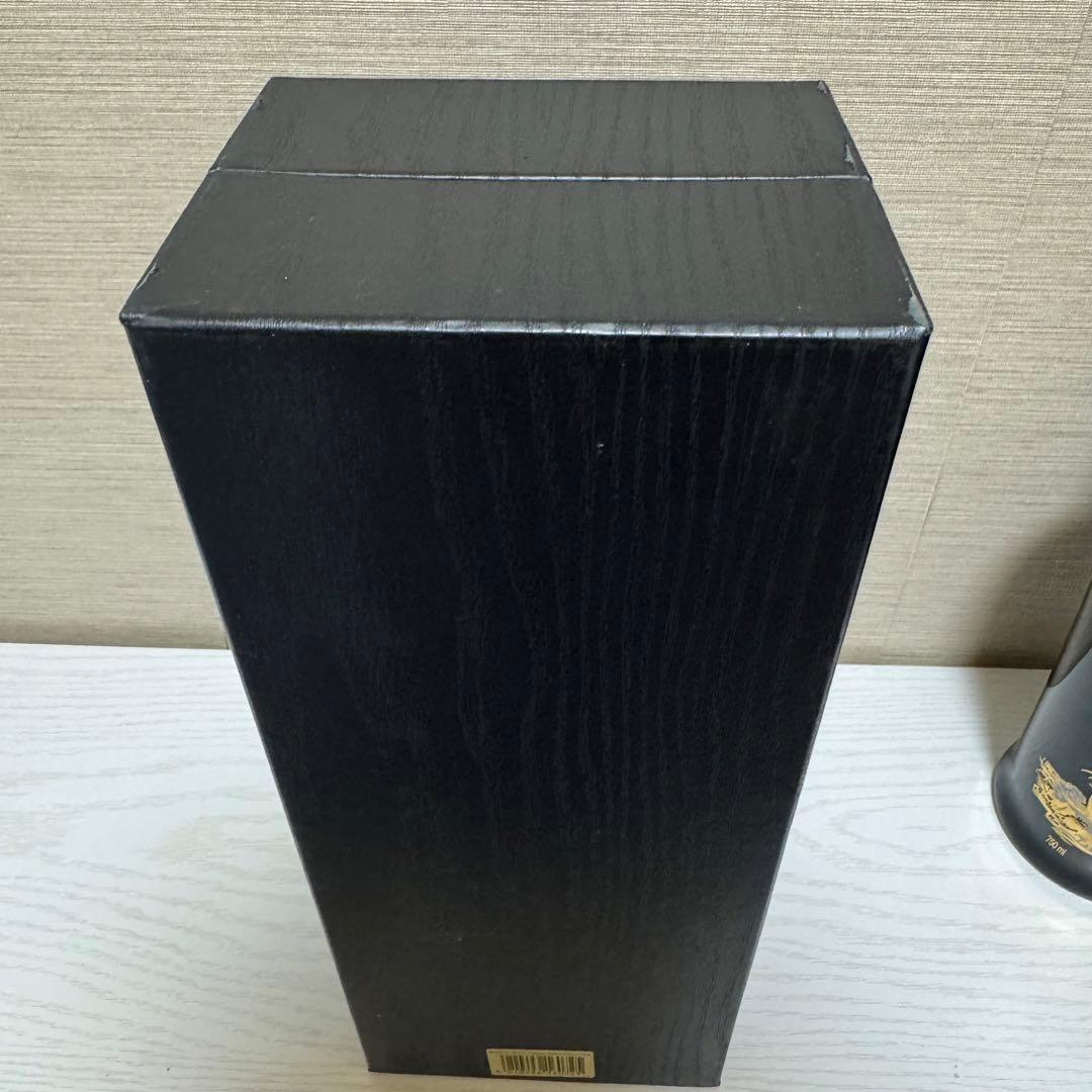 【Bowmore】【ボウモア】 30年セラミックドラゴンボトル 空き瓶 空き箱