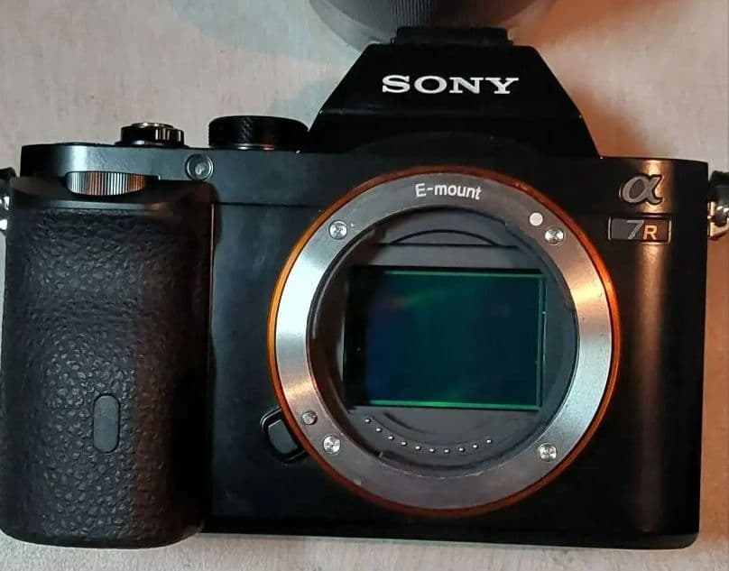 デジタルカメラ SONY ILCE-7R