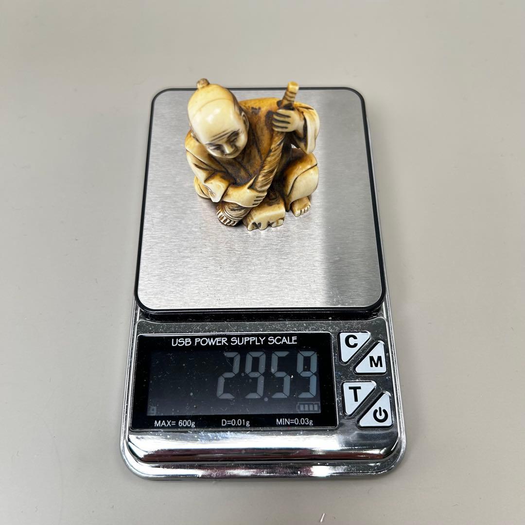 人物像彫刻極上根付天然素材アンティーク骨董飾り物古美術置物細密細工