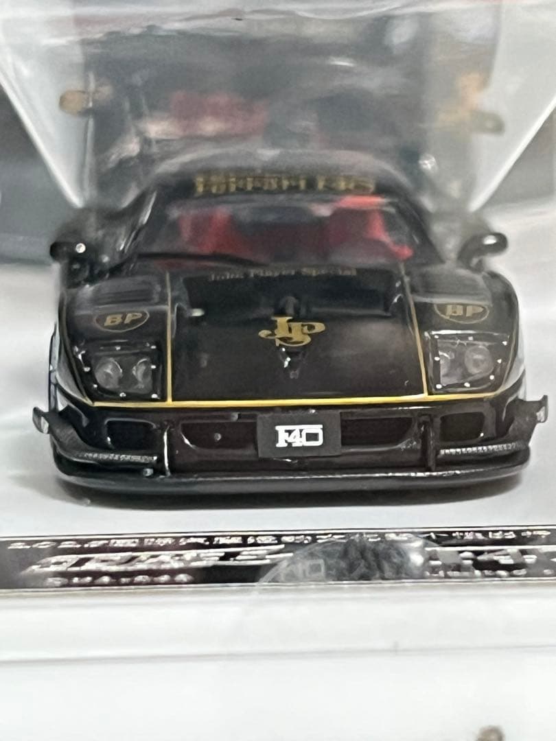 デーモンキングオート　LBWKフェラーリF40 ガルウイング