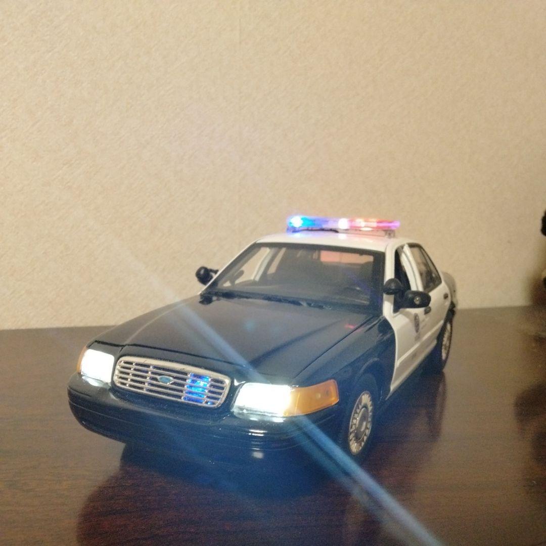LEDカスタムパトカー 1/18 LAPD/ ロサンゼルス市警