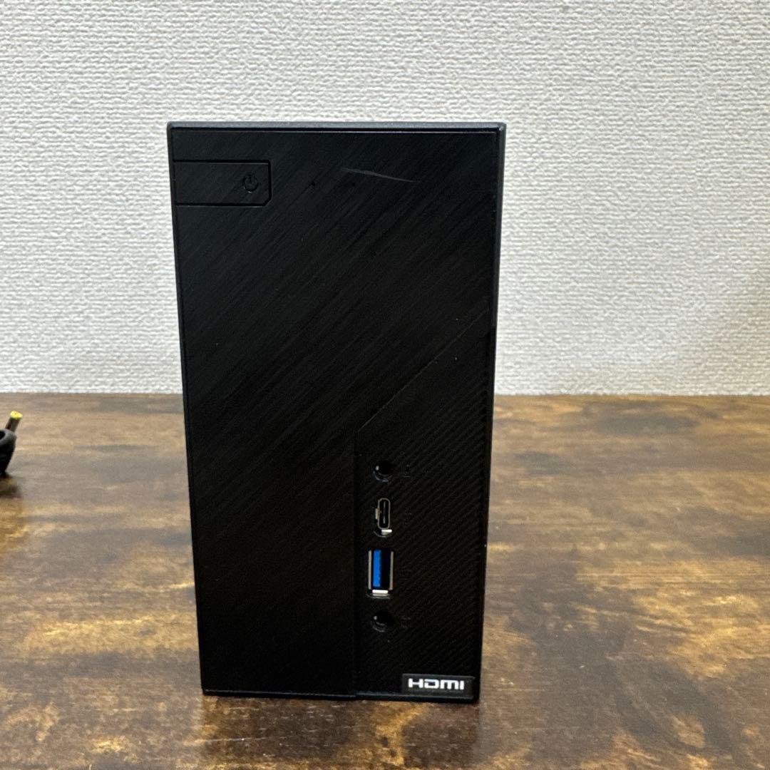 DeskMini B660 ベアボーンPC