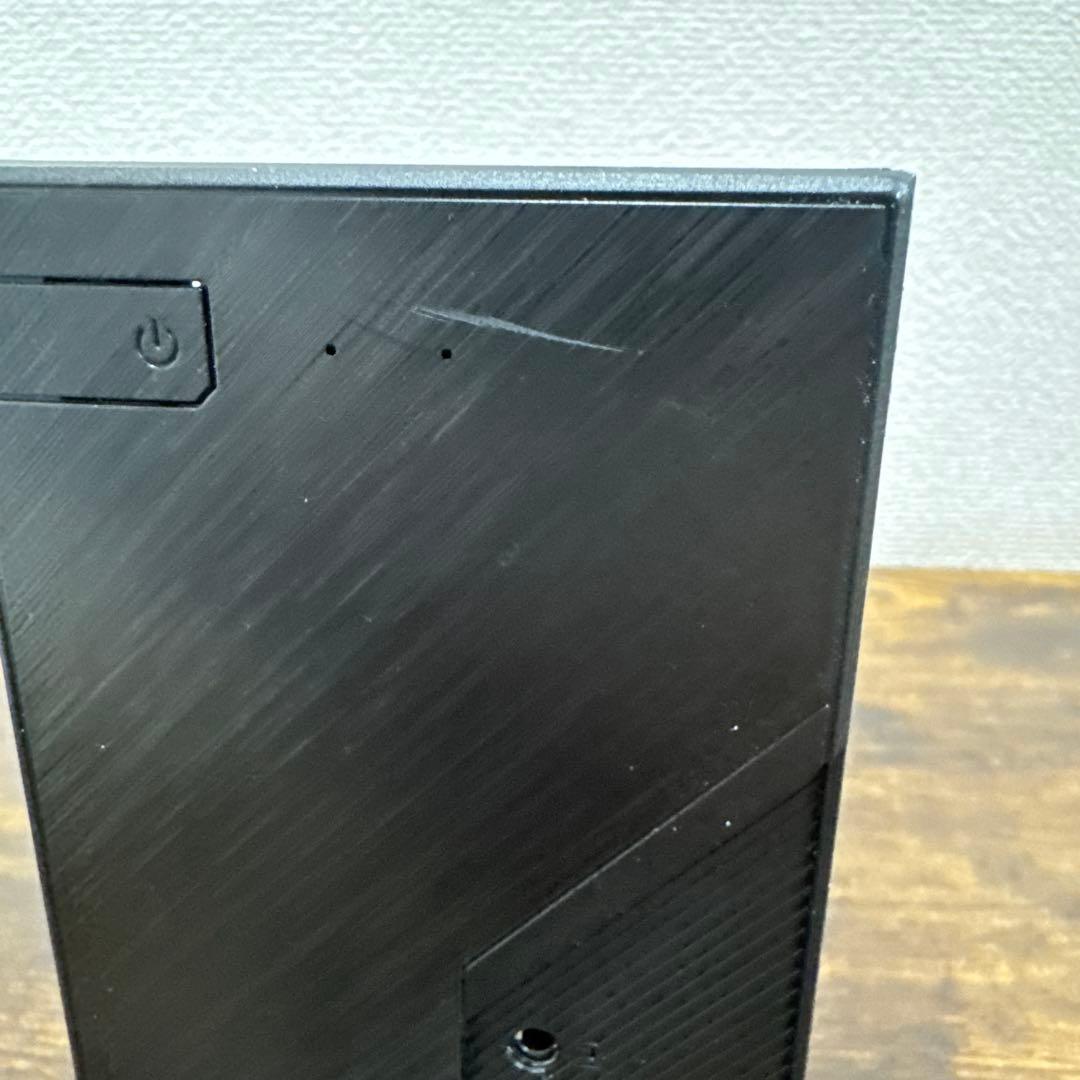 DeskMini B660 ベアボーンPC