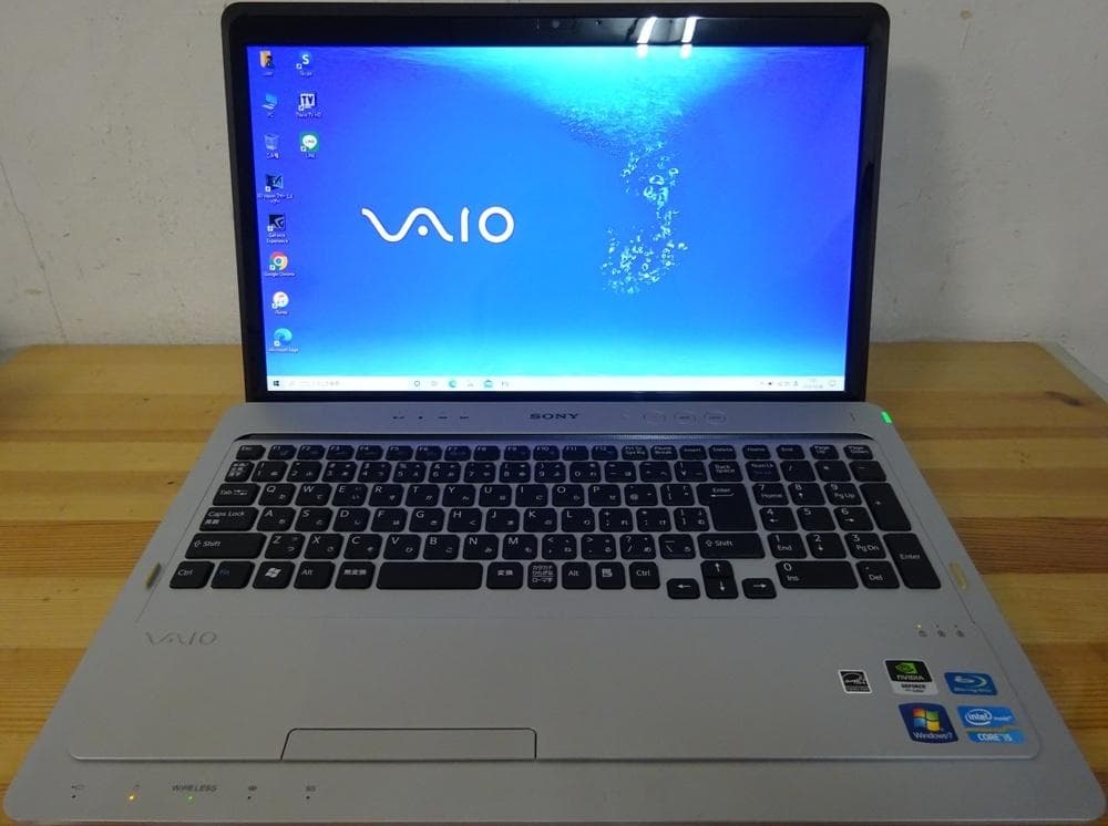 ソニーノートパソコン VAIO VPCF226FJ/中古特価良品