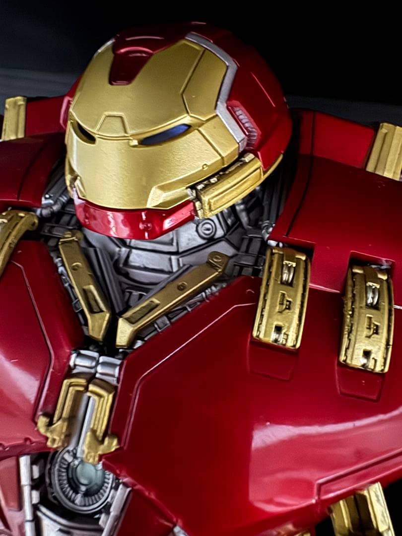 MAFEX No.020 ハルクバスターアベンジャーズ/エイジ・オブ・ウルトロン