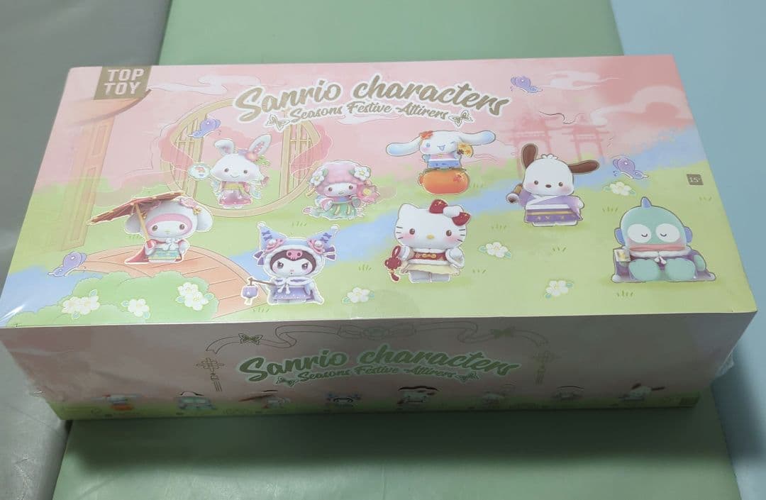 TOPTOY サンリオ フィギュア 四季の華服 全8種セット