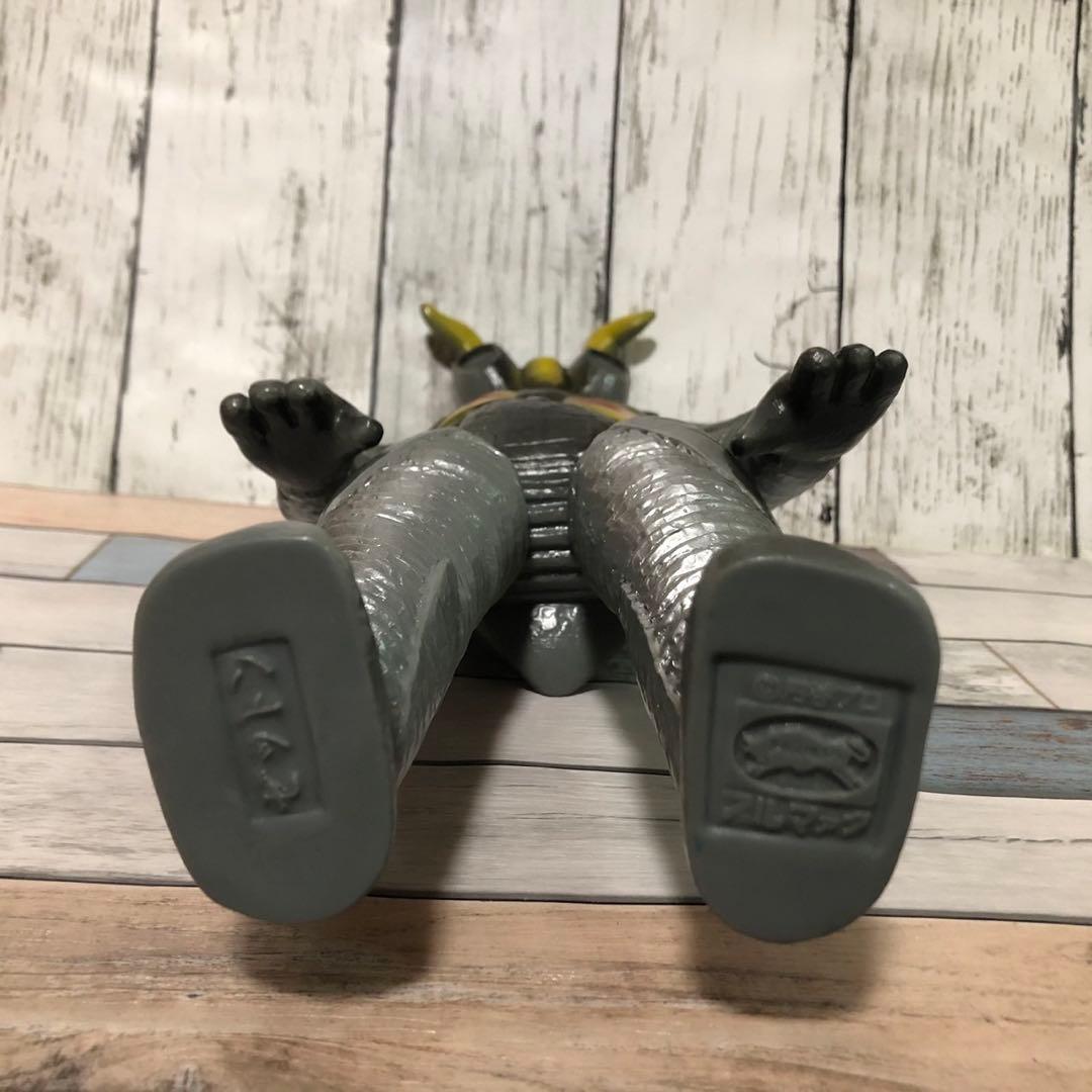 ブルマァク ゼットン ジャイアント ソフビ