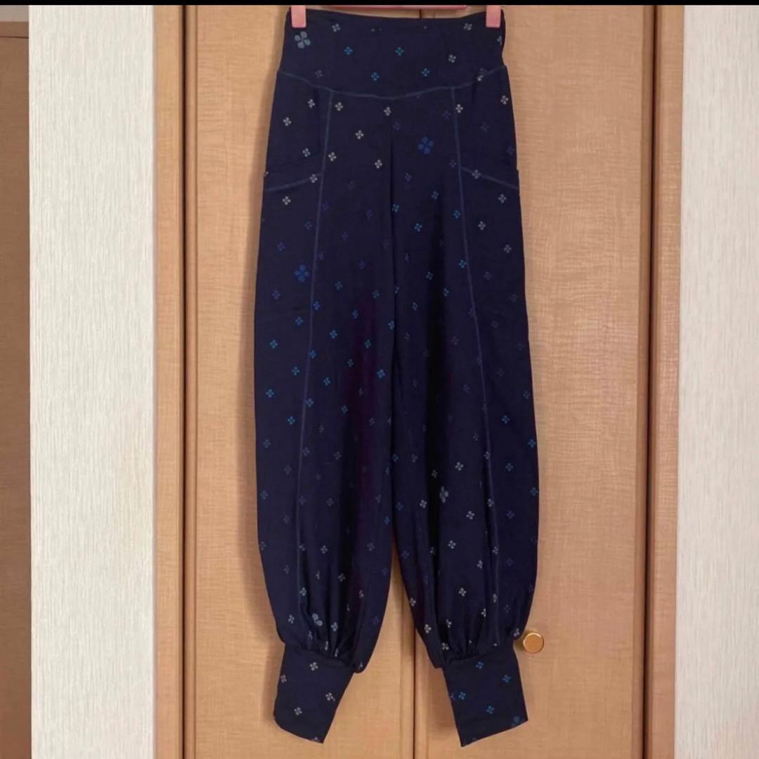 ホォアナデアルコ　ポケット付きアラジンパンツ