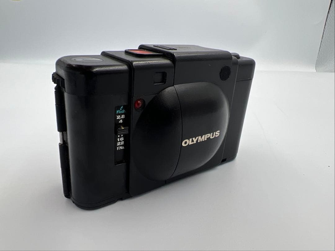 OLYMPUS XAコンパクトフィルムカメラ35mm f2.8