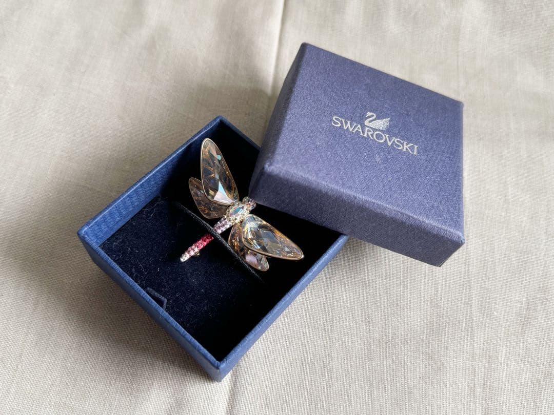 廃盤品 入手困難 SWAROVSKI スワロフスキー 蜻蛉 トンボ ブローチ
