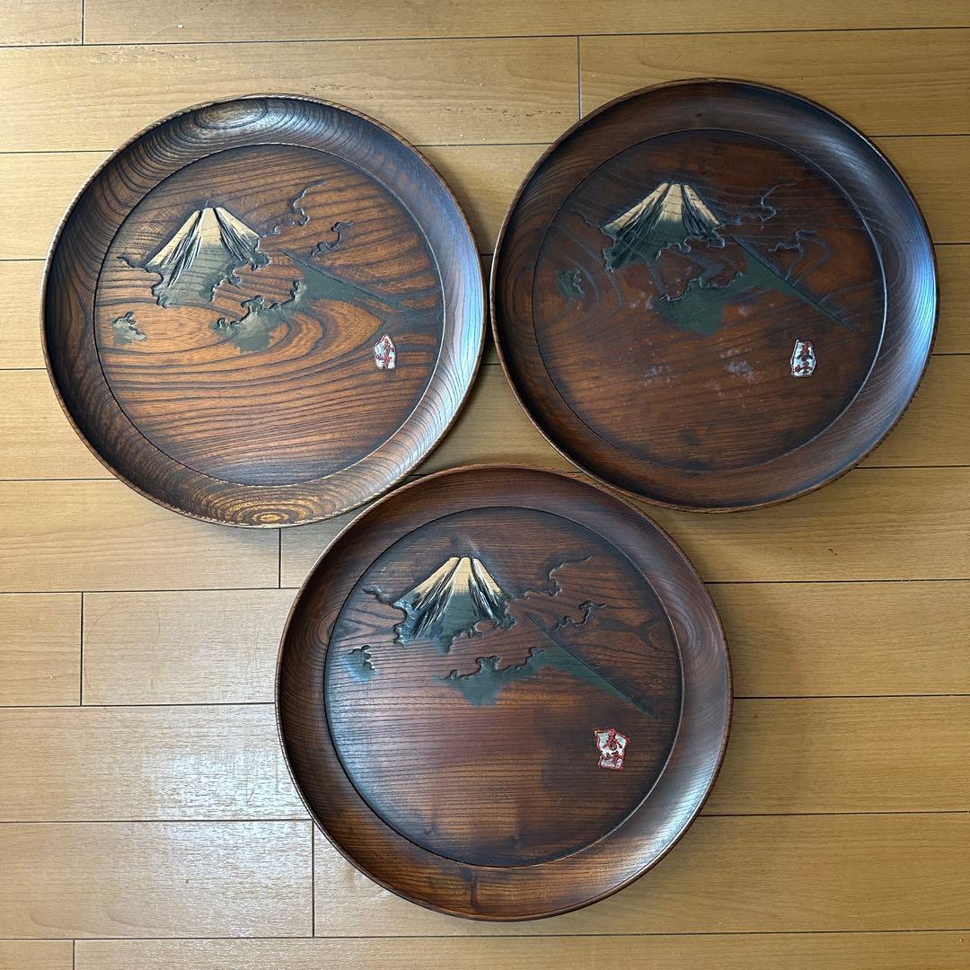 烏城彫 富士山 伝統工芸 銘 螺钿 春峰39.5cm 木彫り茶盆 3枚セット