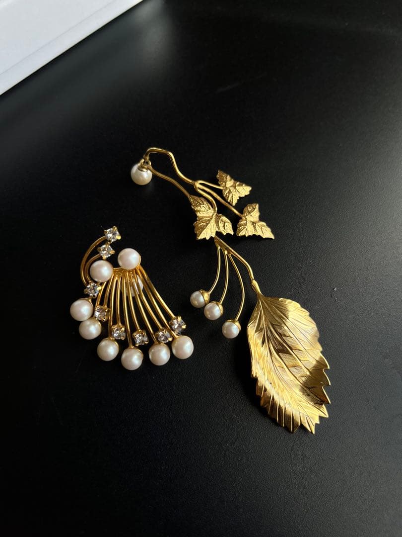 アクセサリー mame Botanical Leaf Asymmetry Earring