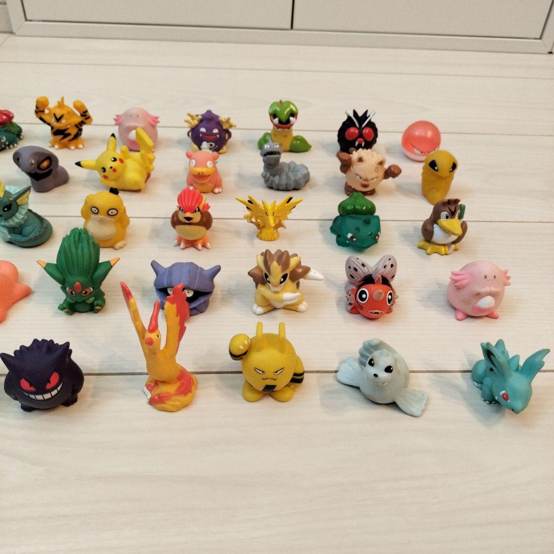 ポケモン　ゆび人形　モンコレ　　240個セット＋おまけ66個　まとめ売り