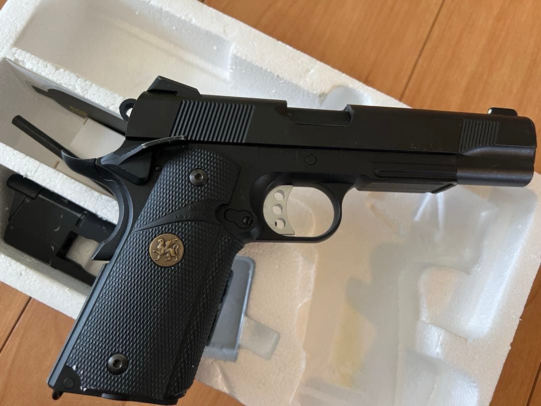 カーボネイト M45CQP ガスガン