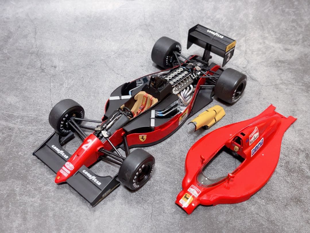 エグゾト 1/18 フェラーリ 641 ポルトガルGP 1990