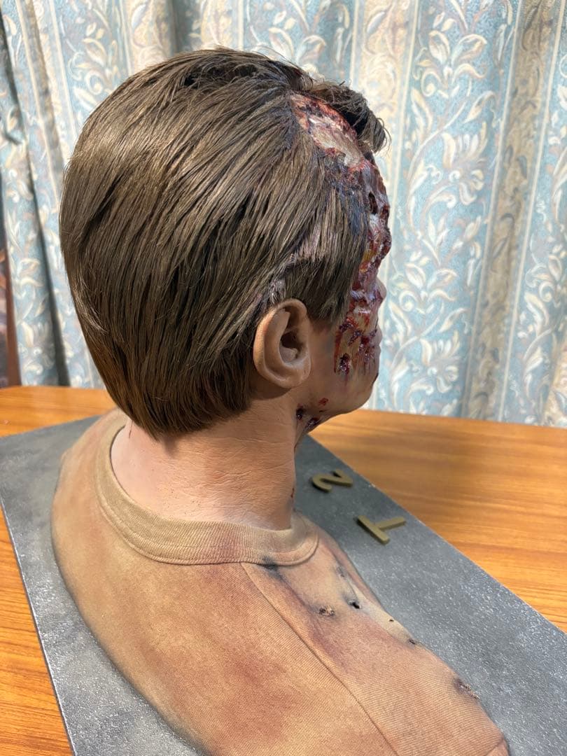 T2 ターミネーター　アーノルド・シュワルツェネッガー　ライフサイズバスト