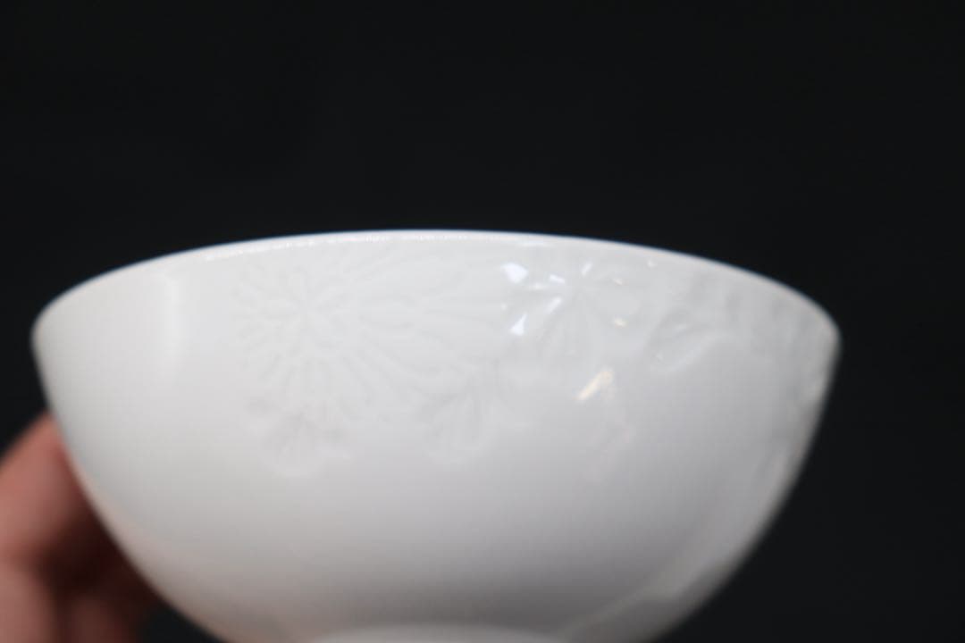 ※時代　白磁　菊紋蓋茶碗ペア　送料込み250917