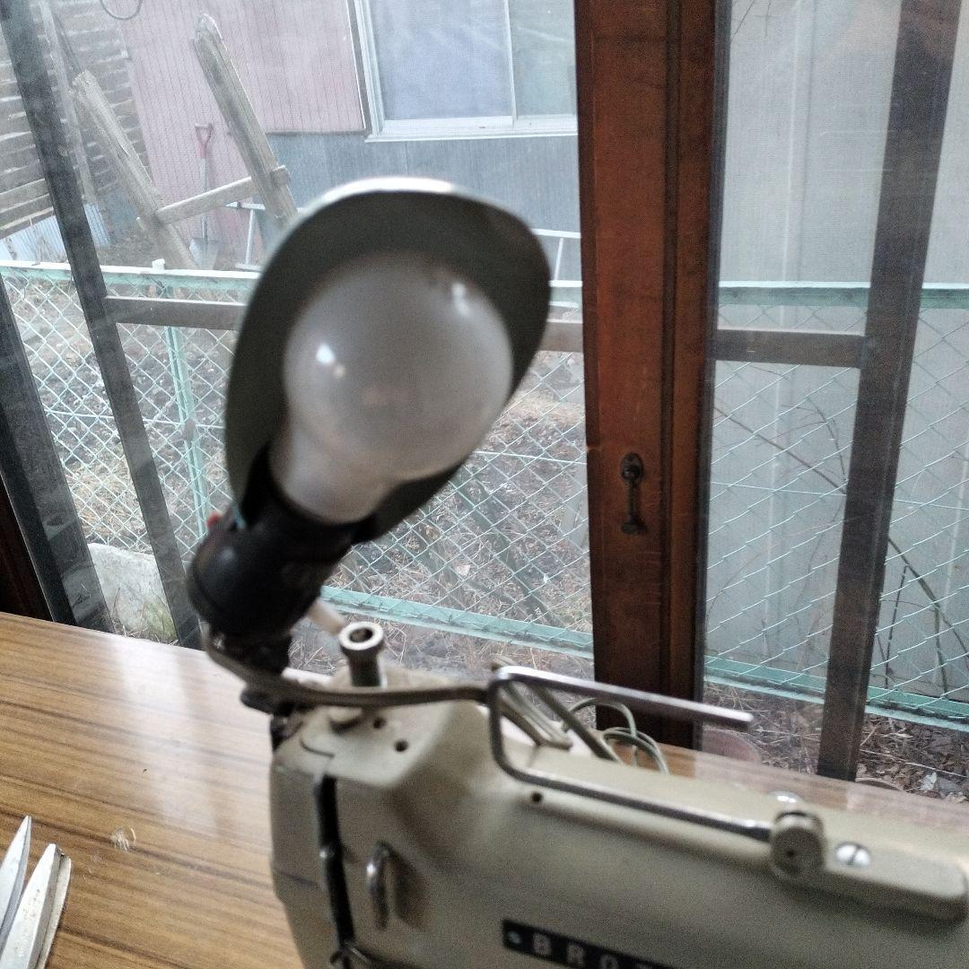 brother ブラザー ミシン　台付　モーター　針上下作動確認済み