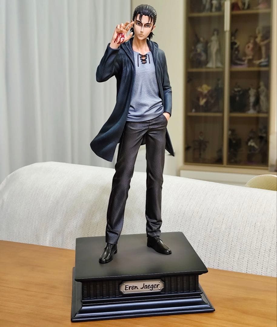進撃の巨人 ① エレン·イェーガー ガレージキット ガレキ スタチュー