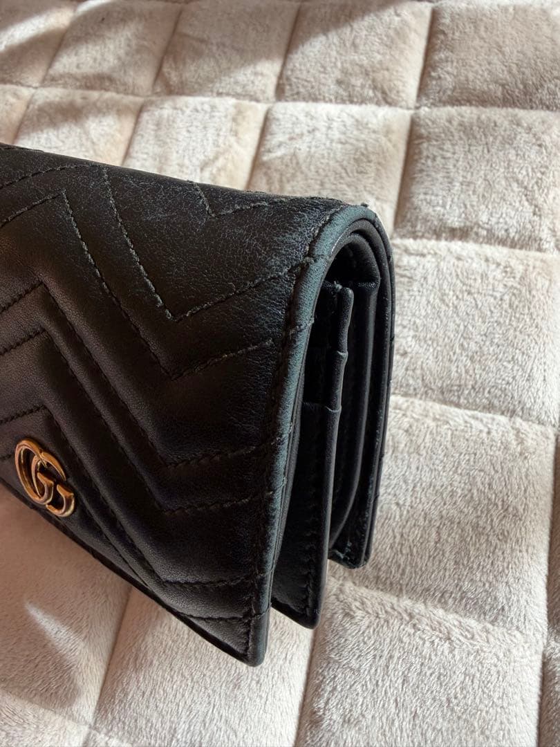 GUCCI ブラック 二つ折り財布 キルティング