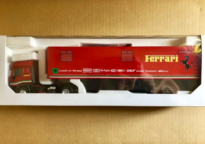 【未開封・新品】エリゴールフェラーリFerrariトランスポーターIVECOレア