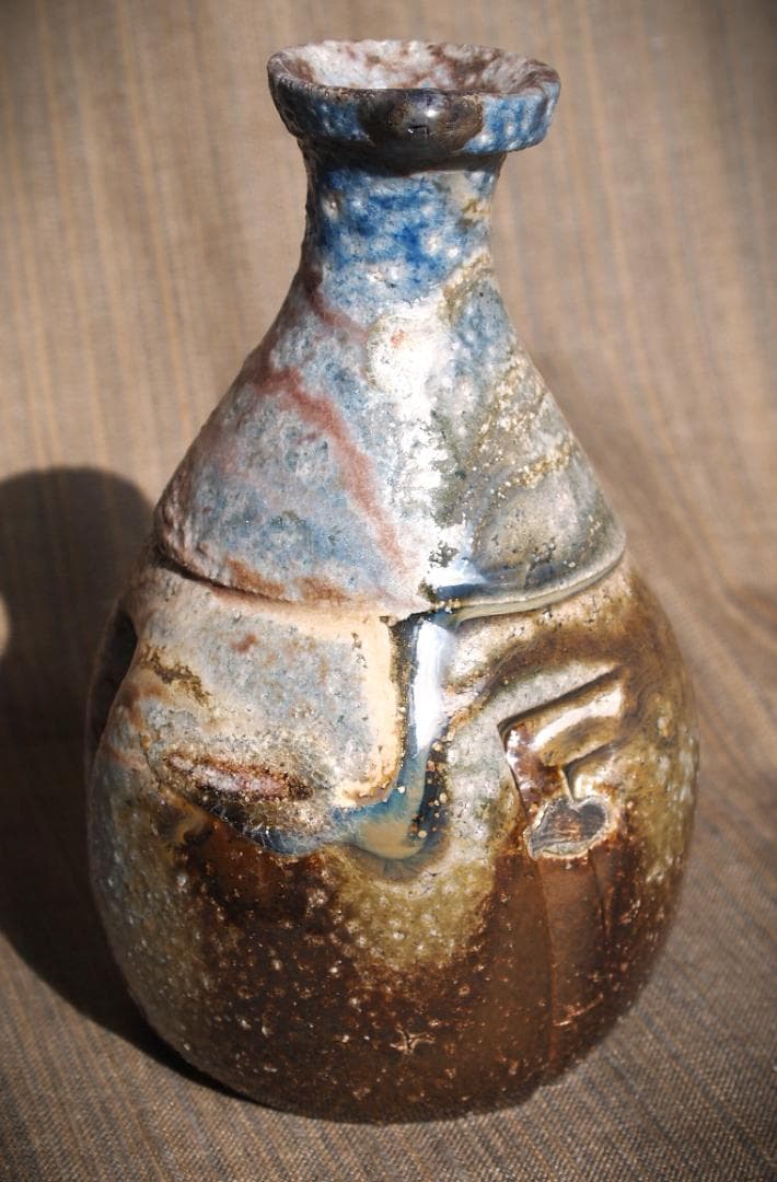 人気作家★大岩智之【師：隠崎隆一】★黒≪青窯変≫備前徳利★共箱