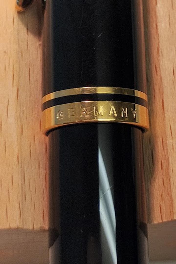 ペリカン Pelikan スーベレーンM600 万年筆 吸入式 首軸にサビなし