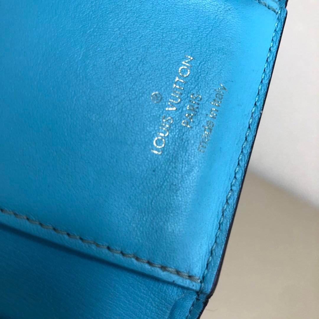 ルイヴィトン 3つ折財布　ポルトフォイユLVポンヌフコンパクト