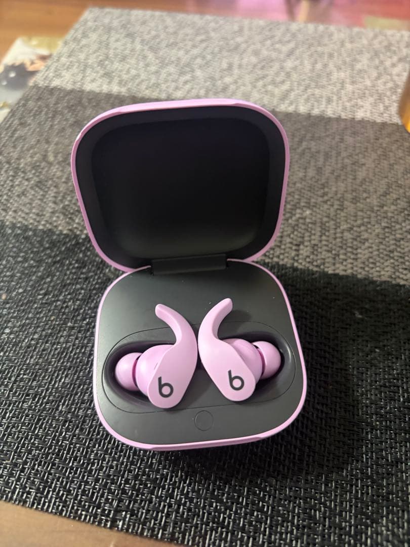 BeatsfitPro パープル ワイヤレスイヤホン